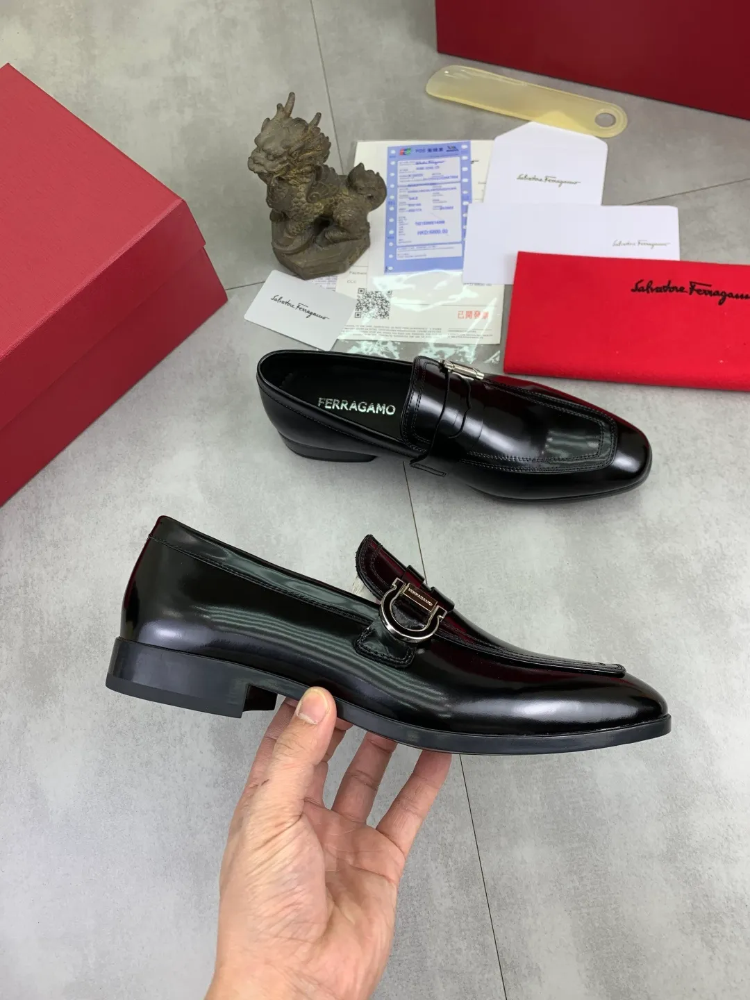 Men's men's shoes 💰P600💰[New model] High quality water-dyed cowhide 🆘[Salvatore Ferragamo] Ferragamo's latest casual business leather shoes for men! Listed simultaneously! The fabric is made of specially imported original calfskin, and the interior is made of imported water-dyed cowhide. It is absolutely luxurious and leads the fashion trend. Matching code: 38-44 (45 and 46 can be customized) 5️⃣ colors available